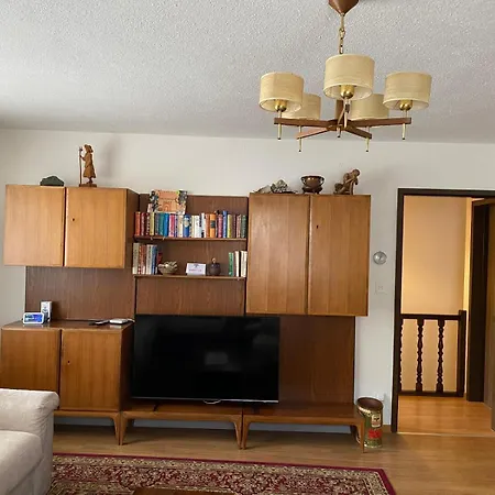 池尔萨卡斯塔6酒店 公寓 *