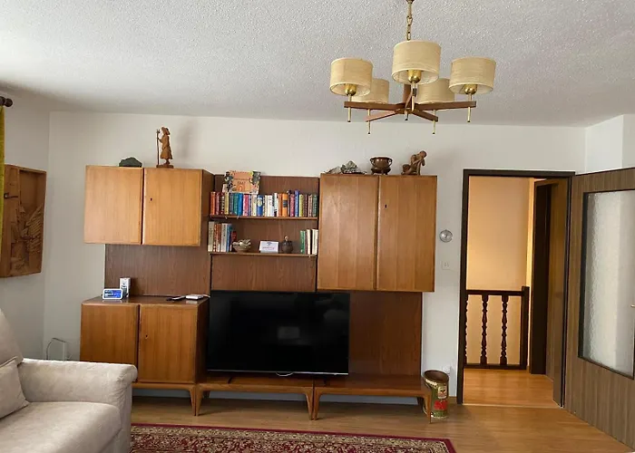 Chesa Crasta 6 Διαμέρισμα *