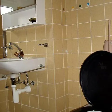 Apartment Chesa Crasta 6